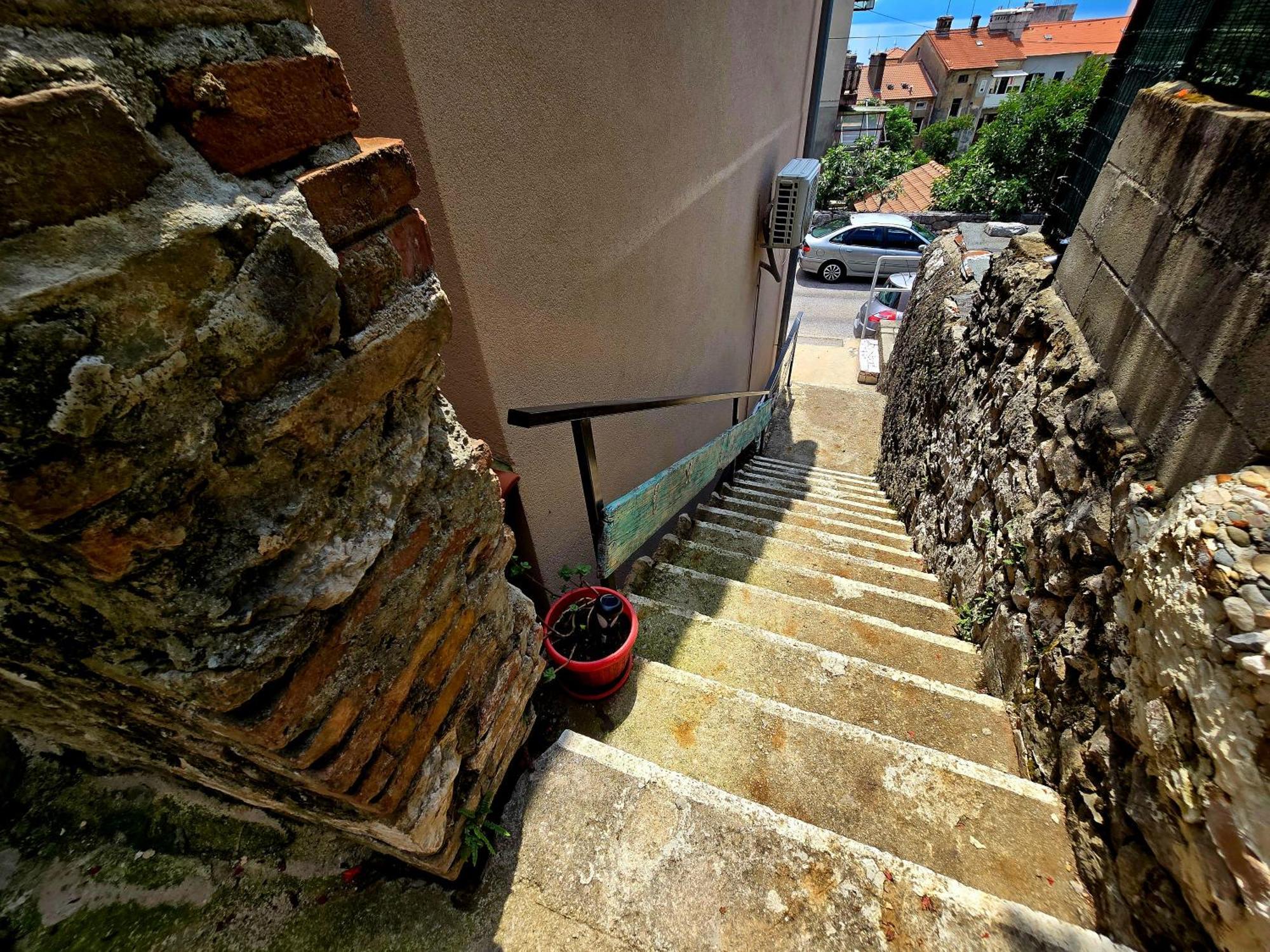 Darlea Apartman Rijeka Exterior photo